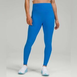 NWT Lululemon Swift Speed High-Rise Tight 28"
Poolside size 2